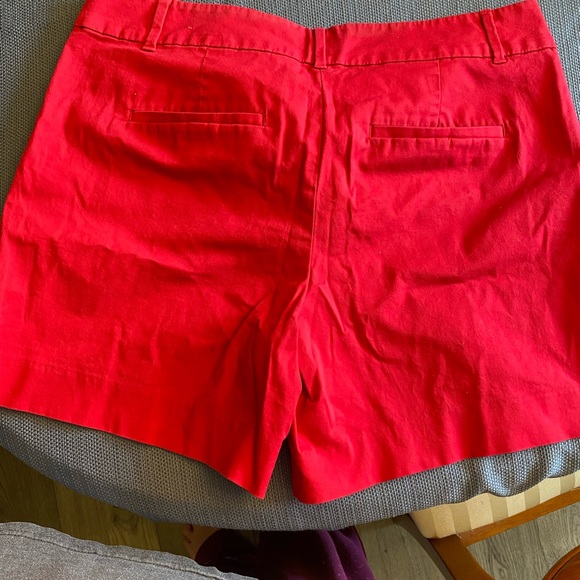 Ann Taylor factory women’s size 10 red shorts - Picture 2 of 6